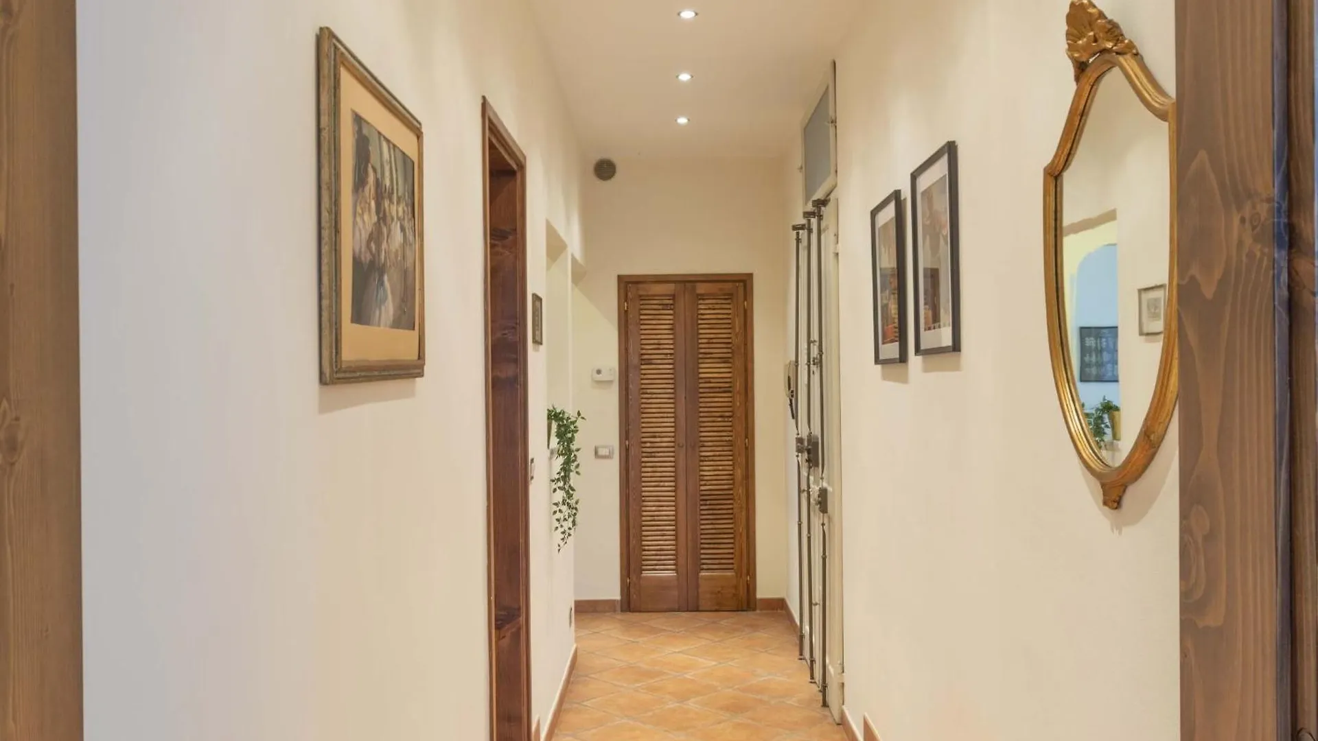 Italian Experience-Vintage Apartment In Florence
