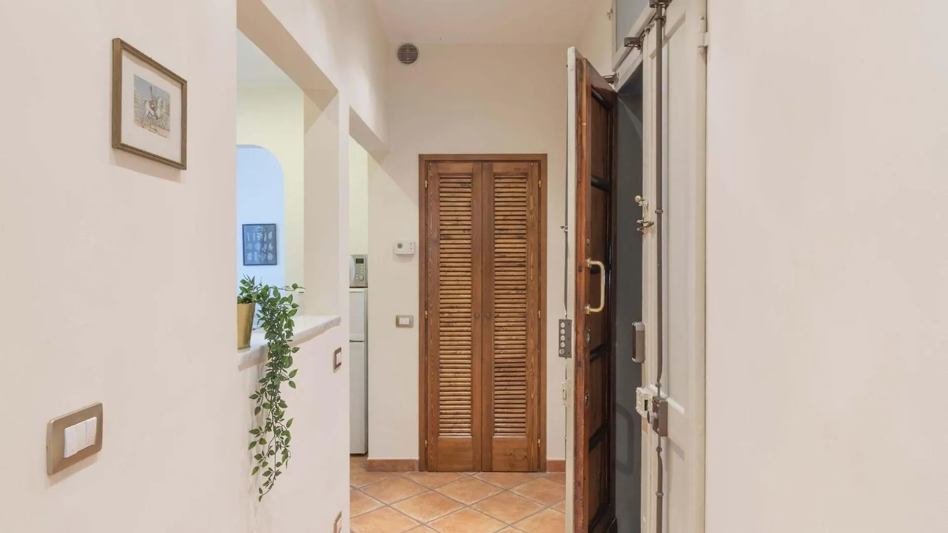 Italian Experience-Vintage Apartment In Florence 0*,  Italy