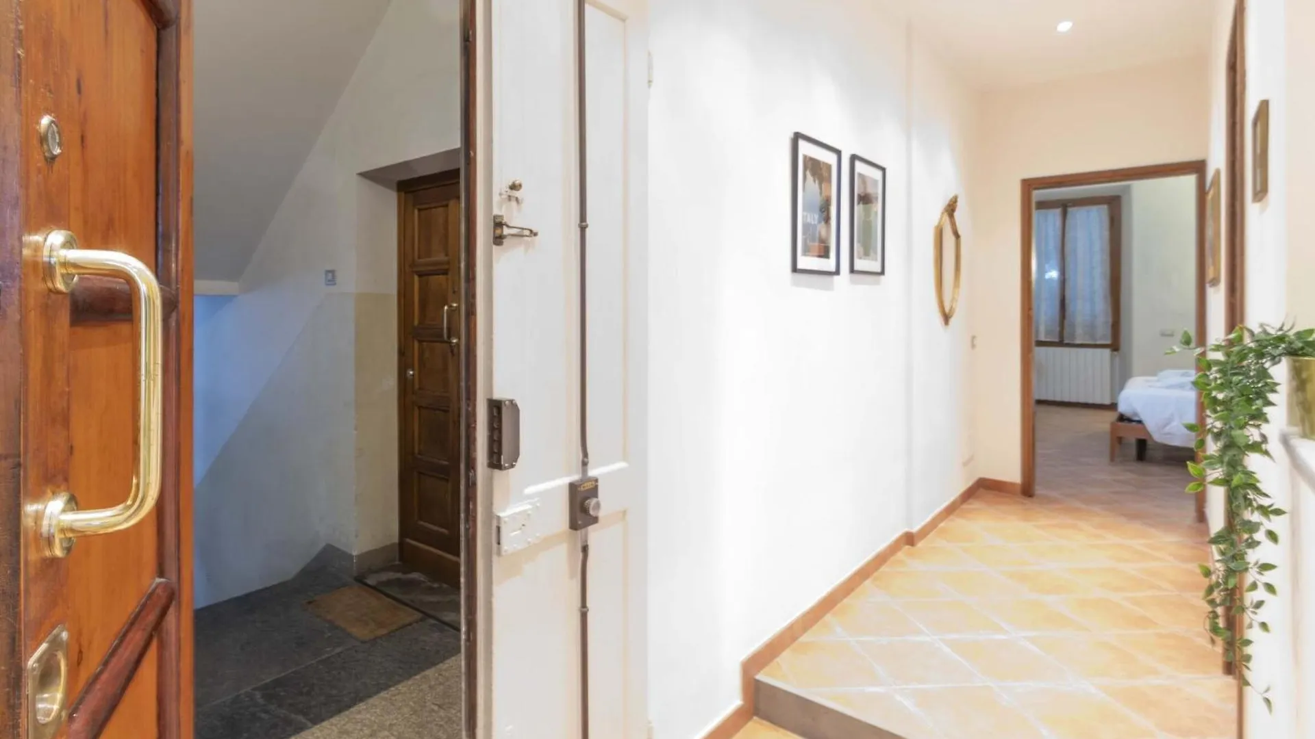 Italian Experience-Vintage Apartment In Florence 0*,