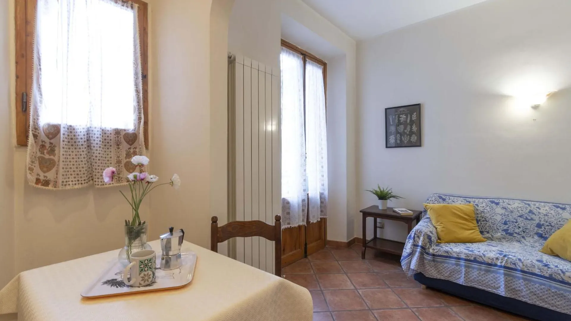 Italian Experience-Vintage Apartment In Florence Italy
